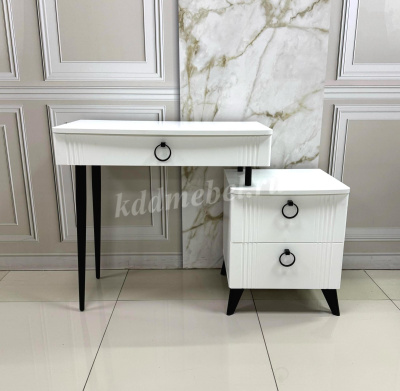 Стол туалетный Ева (Белое дерево/Белый матовый)